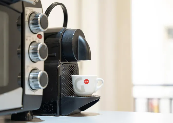 Piazza Cavour 90 * Roma